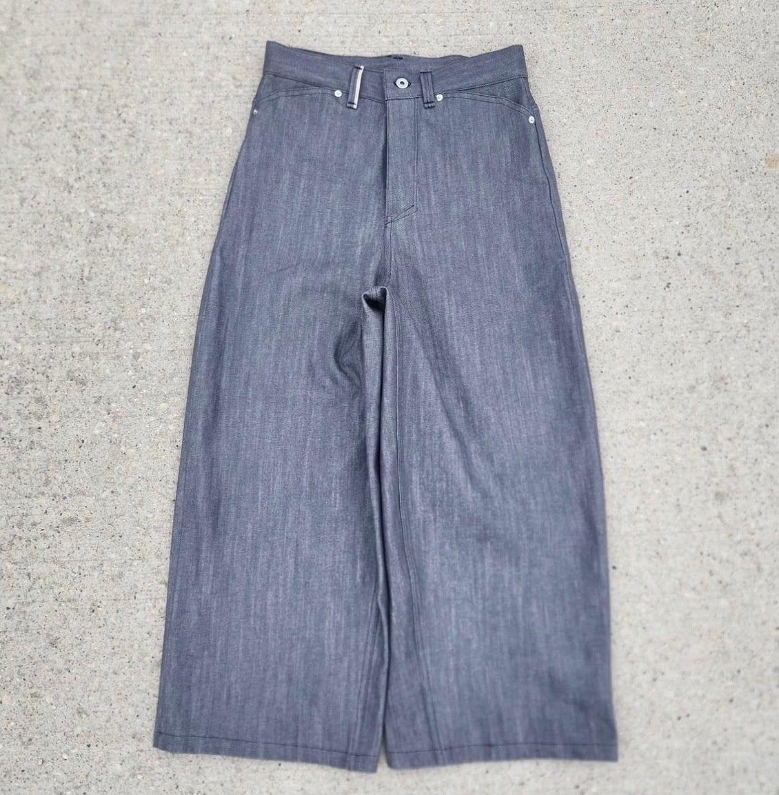 Ash weft unity denim