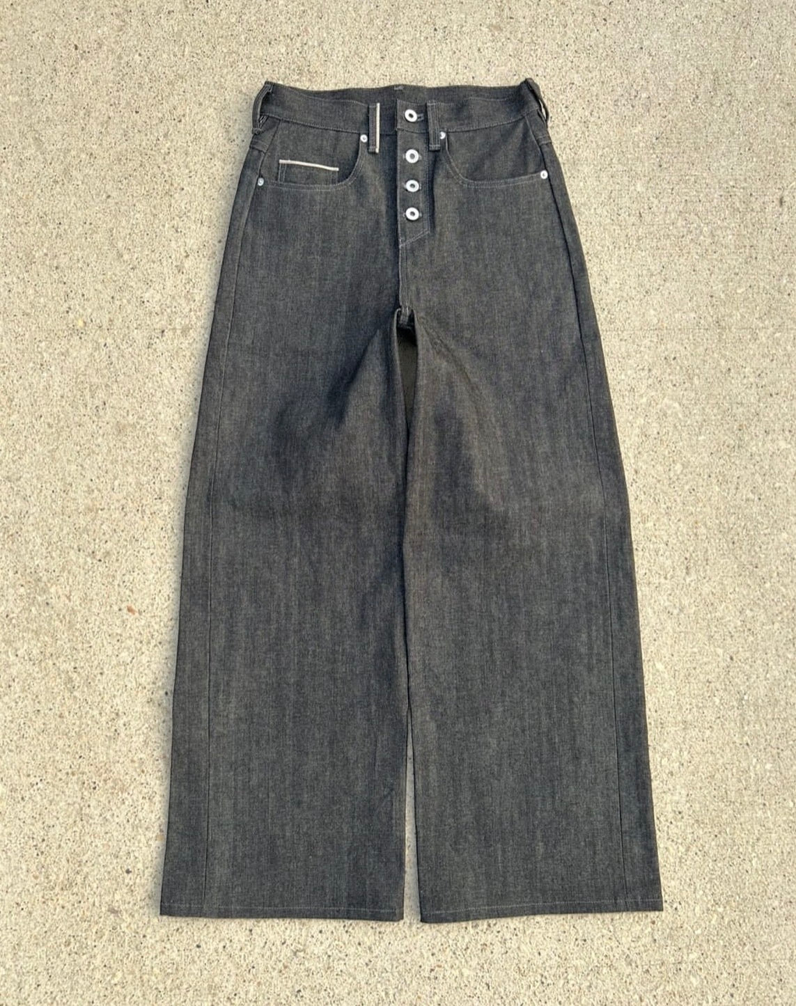 Charcoal rail button selvedge